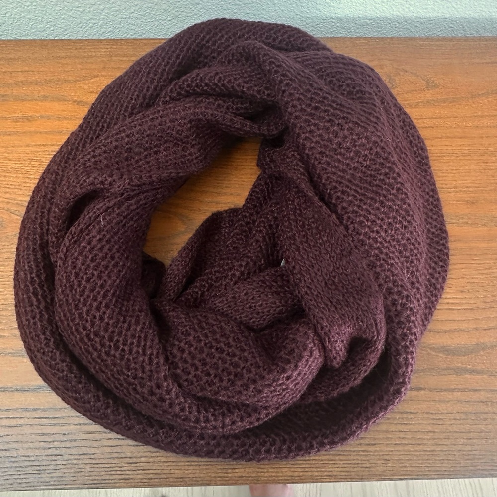 Forever 21 Knit Infinity Scarf